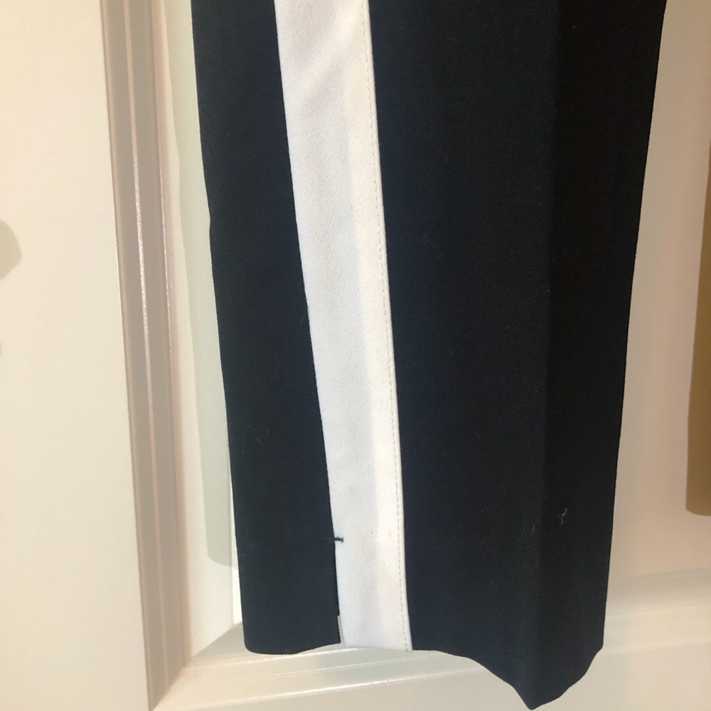 Banana Republic New black pants - Picture 3 of 11
